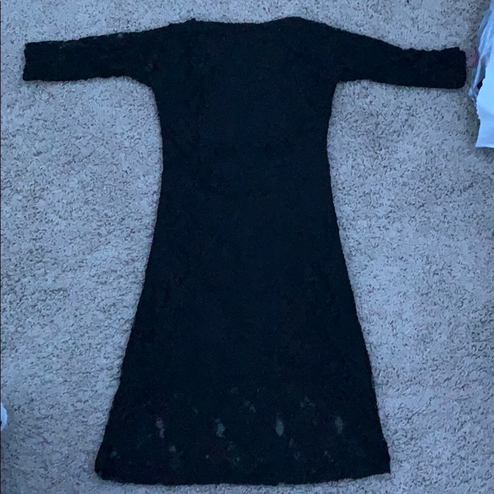 Tight Dress - Picture 2 of 2